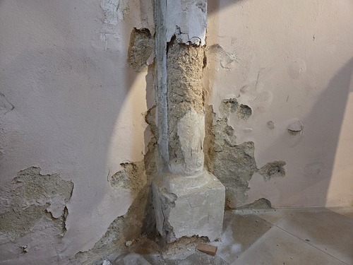 Putz in der Kirche in Gnadendorf